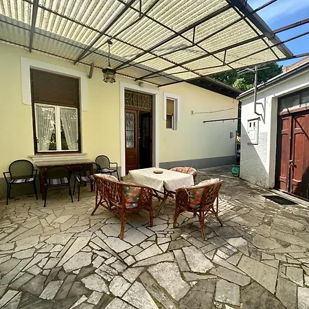 Retro 78m2 Apartman *